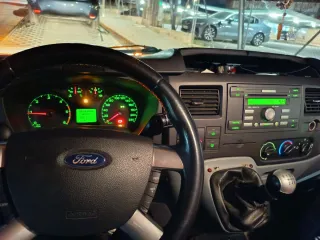 Ford Transit 2011