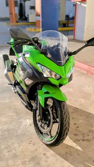 Kawasaki Ninja 400