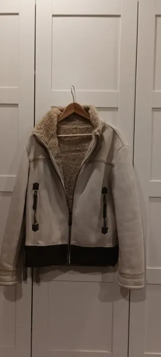 Chaqueta ante beige y marrón