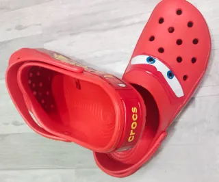 Crocs Rojas Cars Talla 43