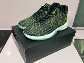 Nike Air Jordan B Fly Zapatillas Negras Doradas