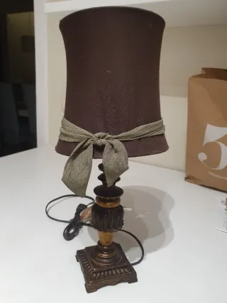 Lámpara de mesa decorativa