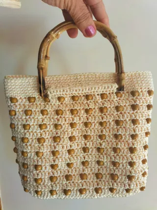 Bolso tejido a crochet con forro