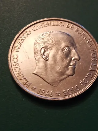 Moneda 100 pts Francisco Franco 1966 Plata