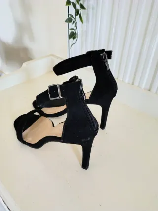 Sandalias tacón Marypaz ante negro talla 41