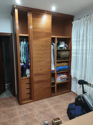 Armario de madera con espejo Precio desmontando tu