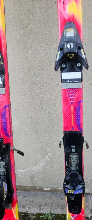 Esquís Salomon 3S Equipe 9100