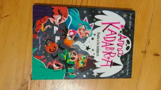 Vendo libros Anna Kadrabra en catalán 1-8 y 12-13