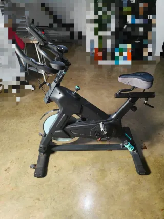 Bicicleta Estática Negra