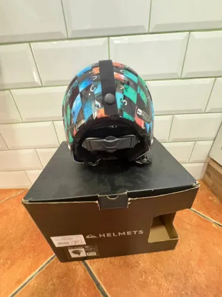 Casco Esquí Quiksilver Talla M(54cm) de niño.