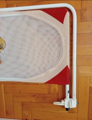 Barrera protectora abatible Jane de 85 cm