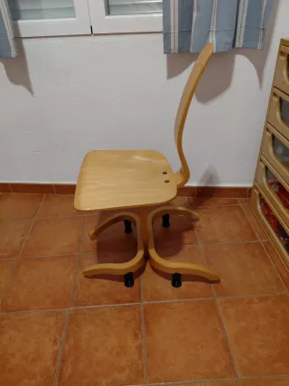 Silla ergonómica alemana, de madera