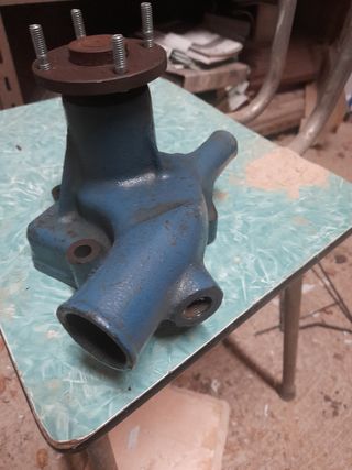 Bomba de agua Nissan Patrol nueva