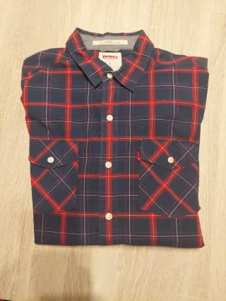 Camisa Levi's cuadros azul y roja Talla M