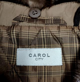 Cappotto vintage Carol con collo di ecopelliccia