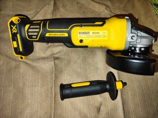Smerigliatrice angolare DeWalt 18V XR