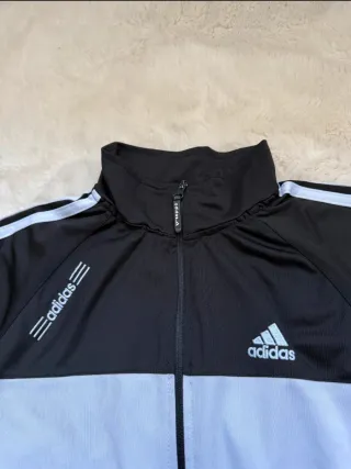 Chaqueta deportiva Adidas color block