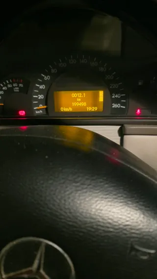 Mercedes-Benz Clase C 2003