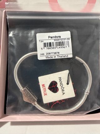 Pulsera original Pandora Stranger Things Talla 20