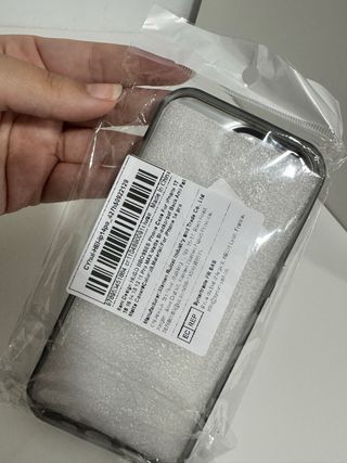 Funda iPhone 14 Pro negra y plata