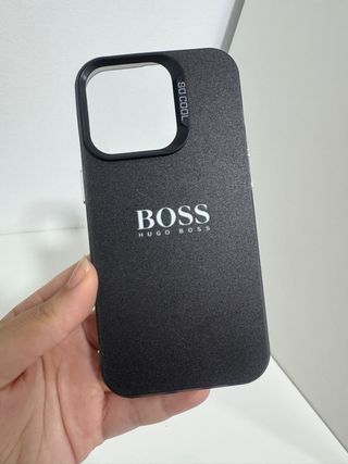Funda iPhone 14 Pro negra y plata
