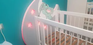 Cuna personalizada con luces