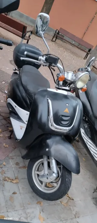 Moto Sumco Luna 125cc Gasolina ITV 2027