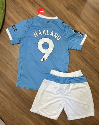 Kit Manchester City Haaland 25/26
