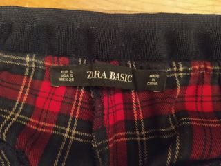 Pantalón cuadros escoceses Zara