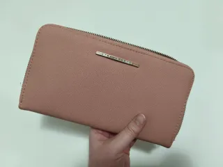 Monedero grande rosa