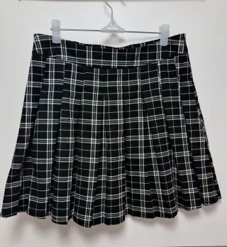 Falda Plisada Stradivarius Cuadros