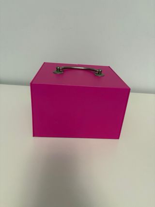 Joyero fucsia con estrellas