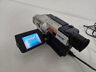 Sony Handycam Hi8 CCD-TRV418E