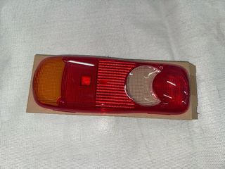 Pilotos Traseros Nissan Cabstar