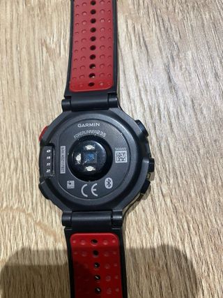 Reloj Garmin Forerunner 235 Negro/Rojo