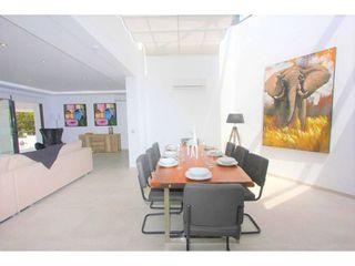 Casa en alquiler en Elviria en Marbella