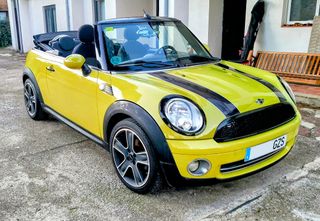 MINI Cabrio 2010