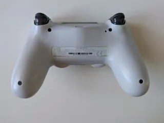 PS4 Pro Blanca 1TB + Mando