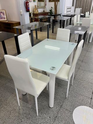 CHOLLAZO!! Nuevo set de mesa con sillas!!