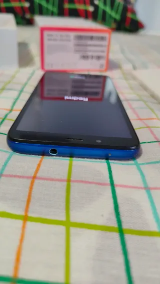 Xiaomi Redmi 7A + funda protectora