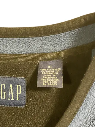 Sudadera Gap V-Neck Azul y Negra