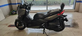 Yamaha XMAX 400 ABS 2014.  11600 km