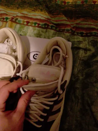 Adidas Bad Bunny Campus Gris/Blanco