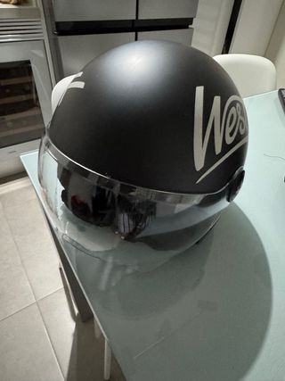 Casco westt Scooter Vespa Negro