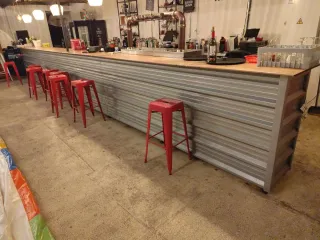 Barra de bar industrial 9 metros