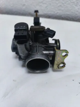 Cuerpo mariposa Kymco superdink 300i 2010