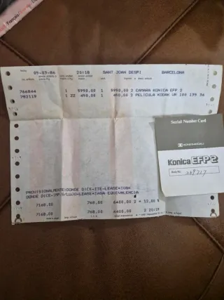 Cámara Konica EFP2 con accesorios