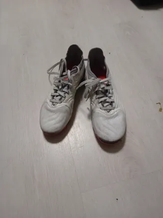 Botas de fútbol blancas Adidas Copa