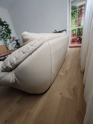 Sofá de piel Natuzzi