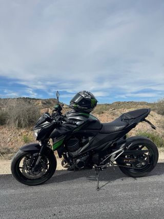 Kawasaki Z800 ABS